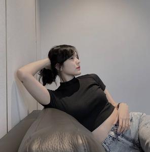 Hải Tú là ai? Mẫu ảnh xinh đẹp vướng tin đồn 
