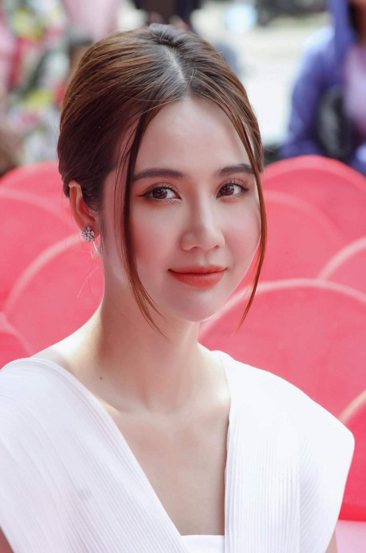 Phan Minh Huyền: 'Thương ngày nắng về đã thay đổi cuộc sống và sự nghiệp của tôi'