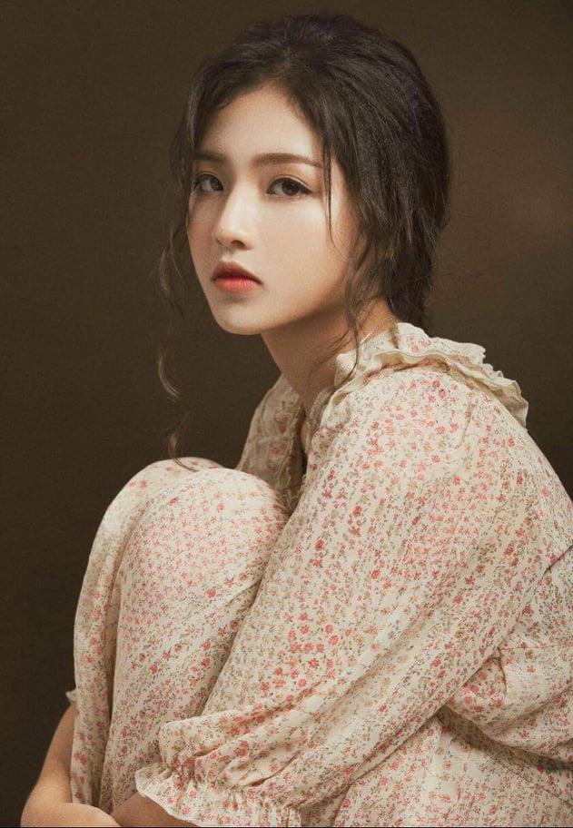 Bích Ngọc - nữ phụ gây chú ý trong 'Hương vị tình thân'