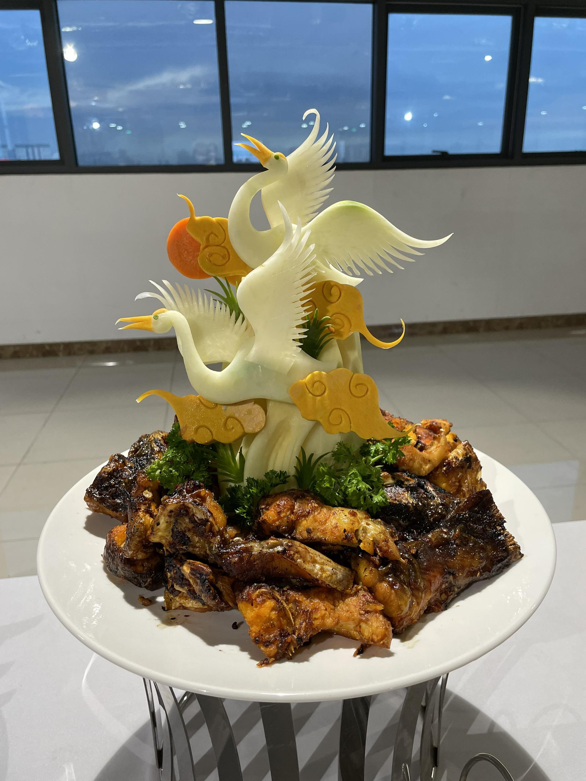 Vì sao đặt nấu tiệc tại nhà ngày càng được nhiều người yêu thích?