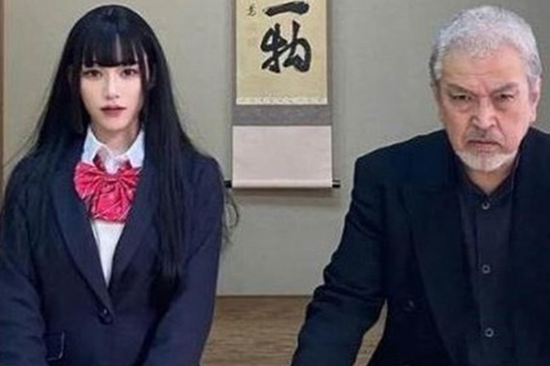 Phát "sốt" với trình makeup và cosplay của cặp cha con "Gia đình hắc đạo Nhật Bản"